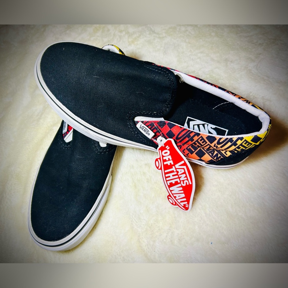 Vans - Picture 2 of 3